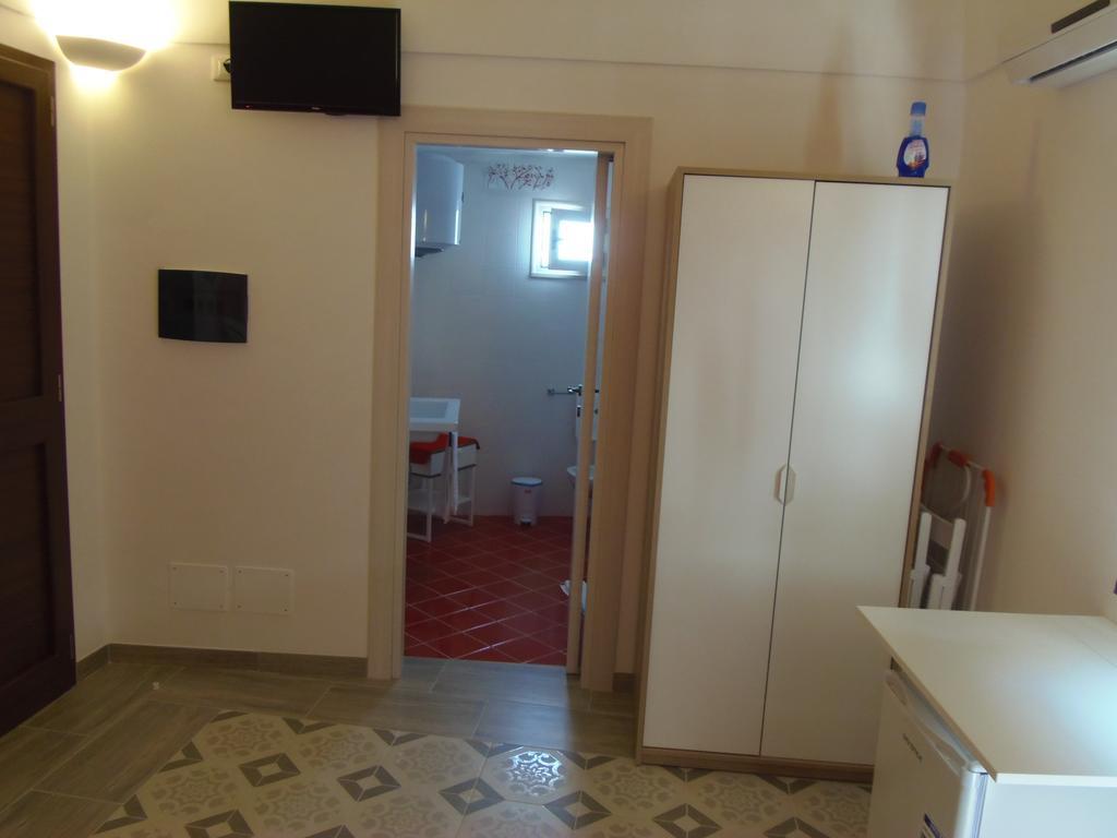 B&B Luiro Castellaneta Phòng bức ảnh